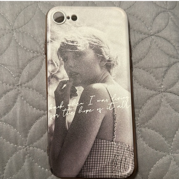 “Back when I was living for the hope of it all” T.S. iPhone Case 10 SE - Picture 1 of 5